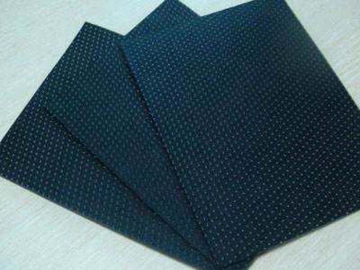 土工膜良好的耐寒和耐熱性